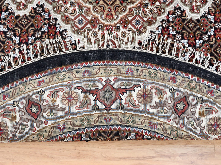 4'2" x 4'2" New Hand Knotted Black Wool Round Oriental Rug - MOA10262446