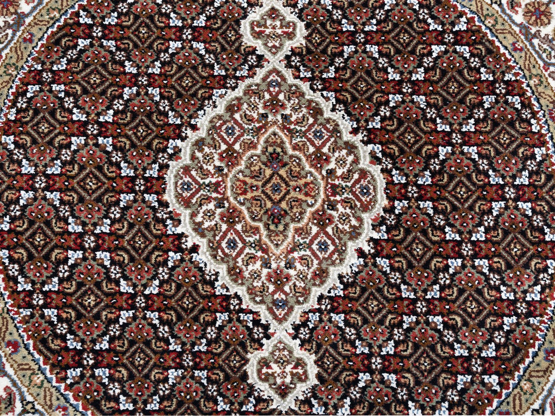 4'2" x 4'2" New Hand Knotted Black Wool Round Oriental Rug - MOA10262446