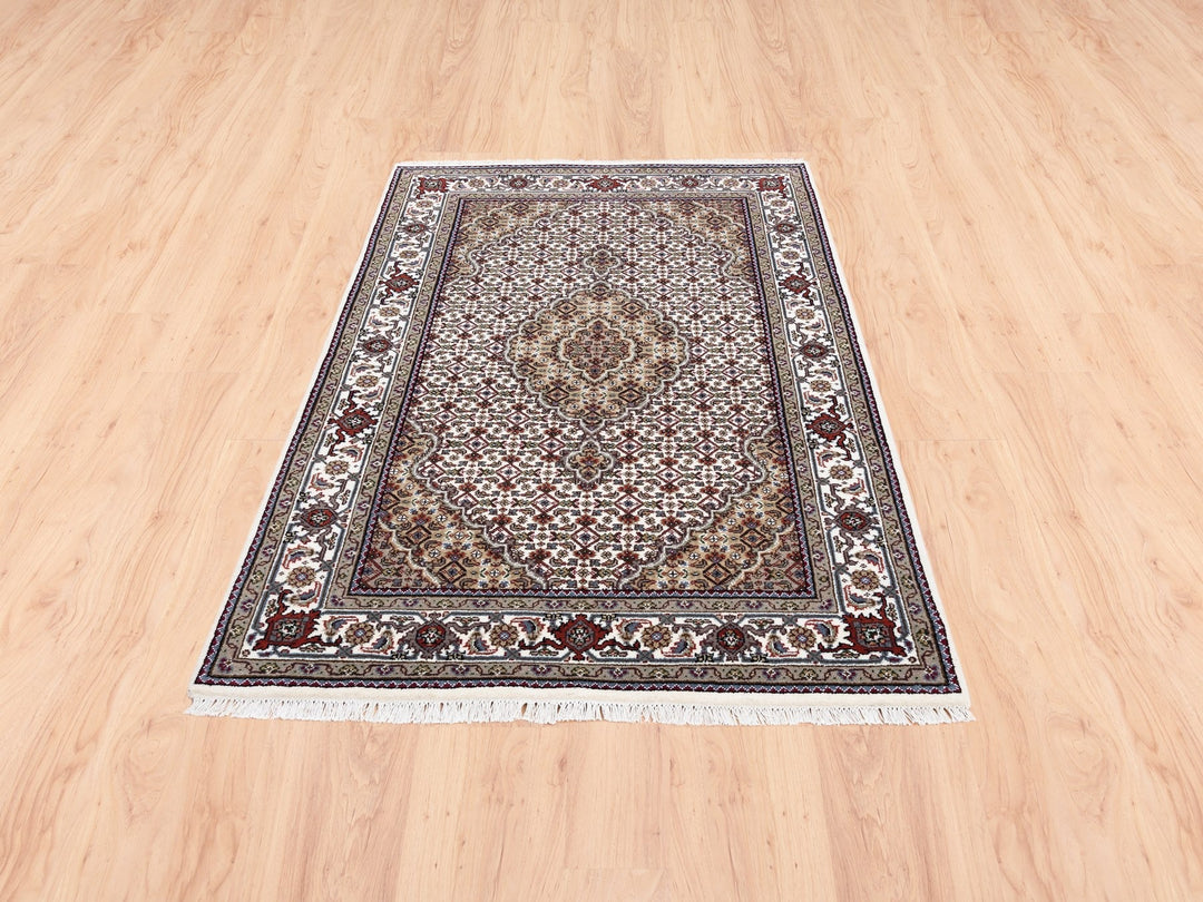 3'8" x 6'0" New Hand Knotted Ivory Wool Rectangle Oriental Rug - MOA10262489