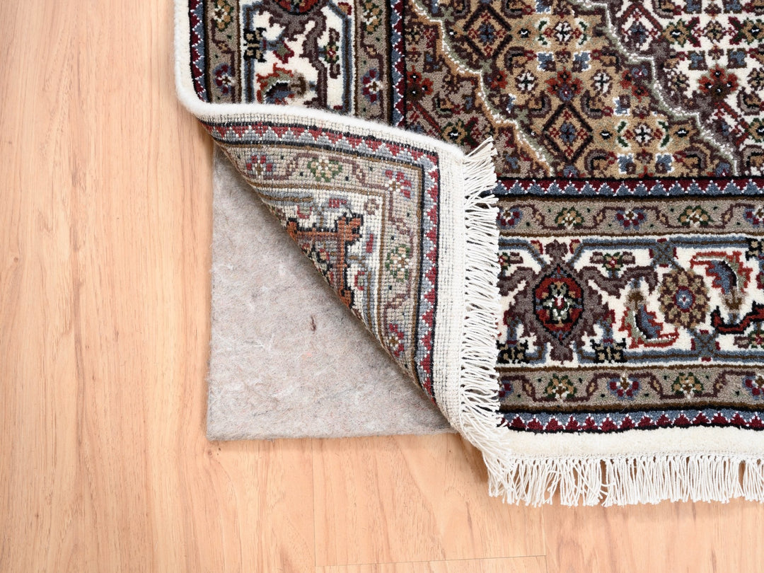 3'8" x 6'0" New Hand Knotted Ivory Wool Rectangle Oriental Rug - MOA10262489