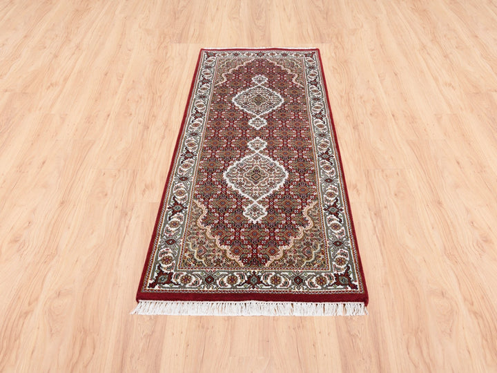 2'7" x 6'8" New Hand Knotted Red Wool Runner Oriental Rug - MOA10262537