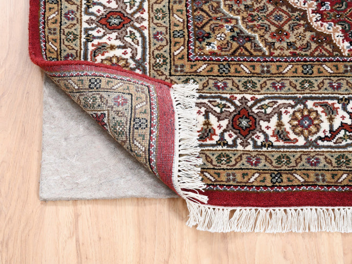 5'0" x 5'0" New Hand Knotted Red Wool Square Oriental Rug - MOA10262553