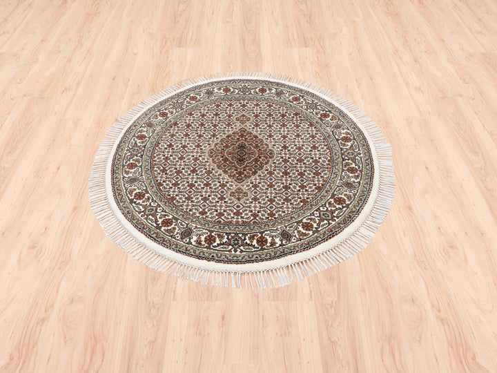 4'0" x 4'0" New Hand Knotted Ivory Wool Round Oriental Rug - MOA10262591