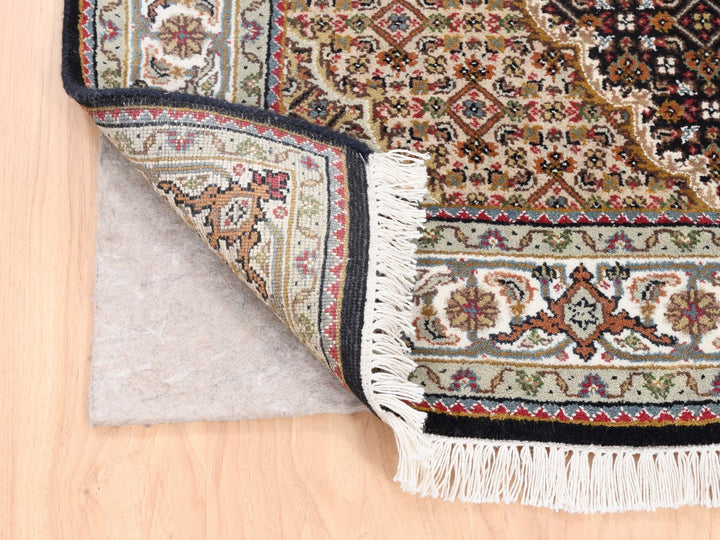 3'10" x 6'0" New Hand Knotted Black Wool Rectangle Oriental Rug - MOA10262619