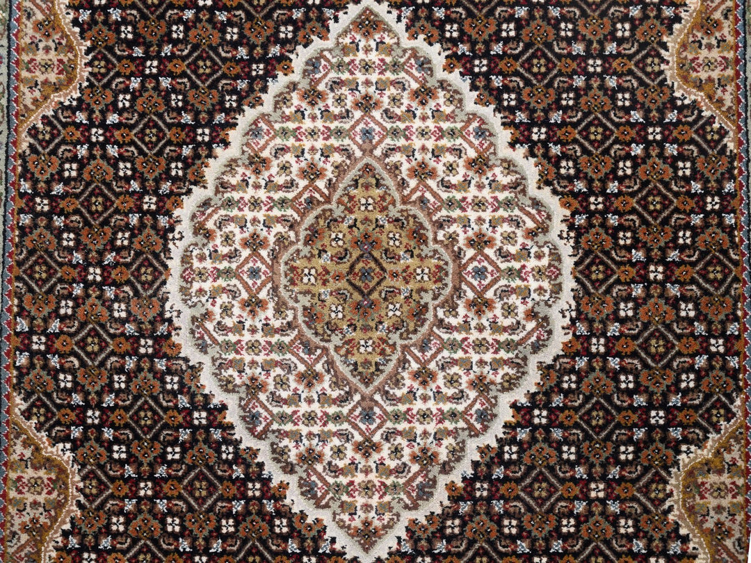 3'10" x 6'0" New Hand Knotted Black Wool Rectangle Oriental Rug - MOA10262619