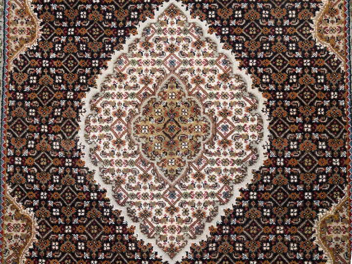3'10" x 6'0" New Hand Knotted Black Wool Rectangle Oriental Rug - MOA10262619