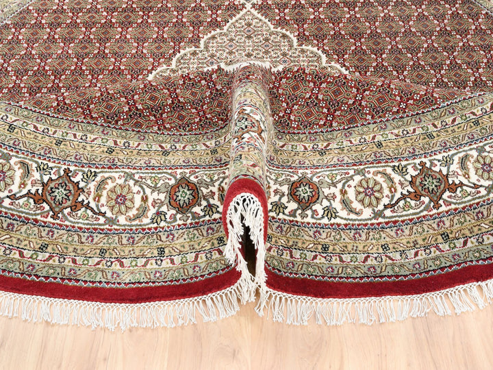 9'10" x 9'10" New Hand Knotted Red Wool Round Oriental Rug - MOA10262633