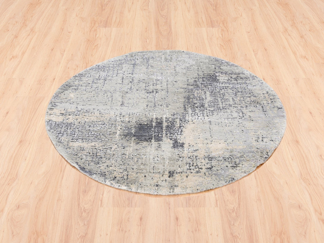 4'10" x 4'10" New Hand Knotted Grey Wool & Silk Round Oriental Rug - MOA10262683