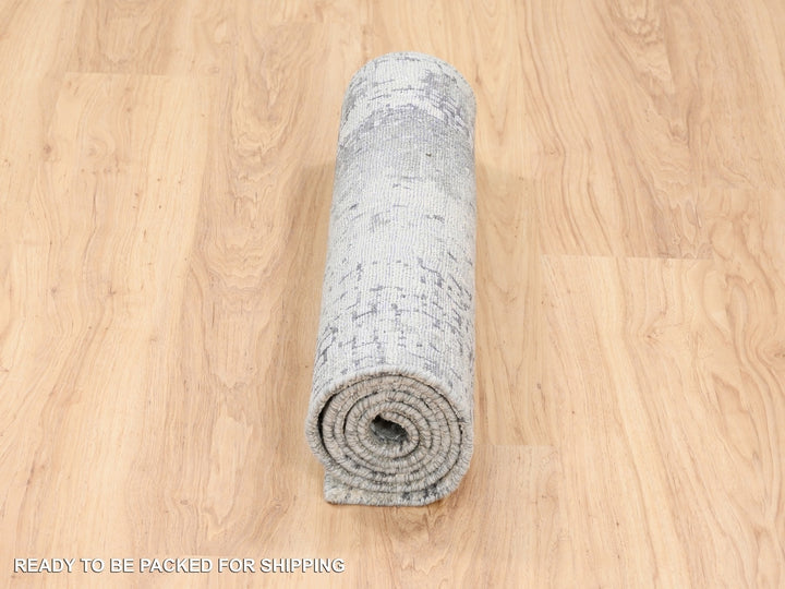 2'7" x 5'10" New Hand Knotted Grey Wool & Silk Runner Oriental Rug - MOA10262691