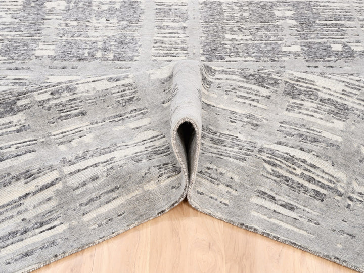 8'0" x 8'0" New Hand Knotted Grey Wool Square Oriental Rug - MOA10262892