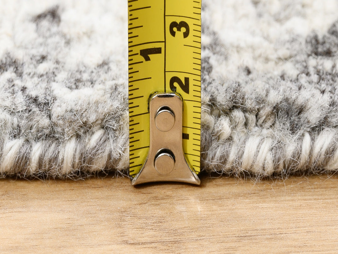 2'6" x 8'1" New Hand Knotted Grey Wool Runner Oriental Rug - MOA10262913