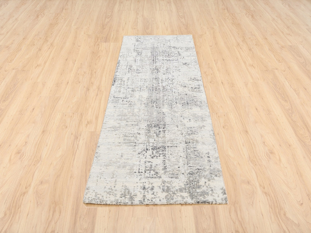 2'5" x 8'0" New Hand Knotted Grey Wool Runner Oriental Rug - MOA10262915