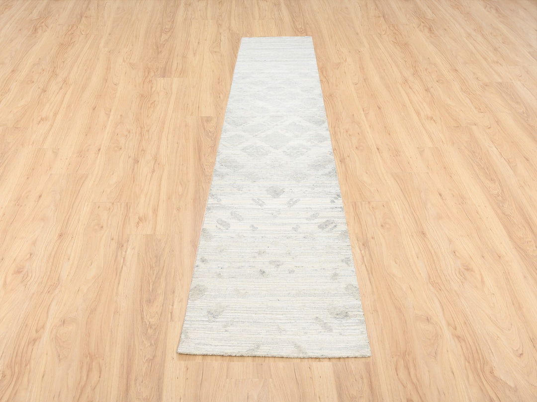 2'7" x 12'0" New Hand Knotted Ivory Wool Runner Oriental Rug - MOA10262919