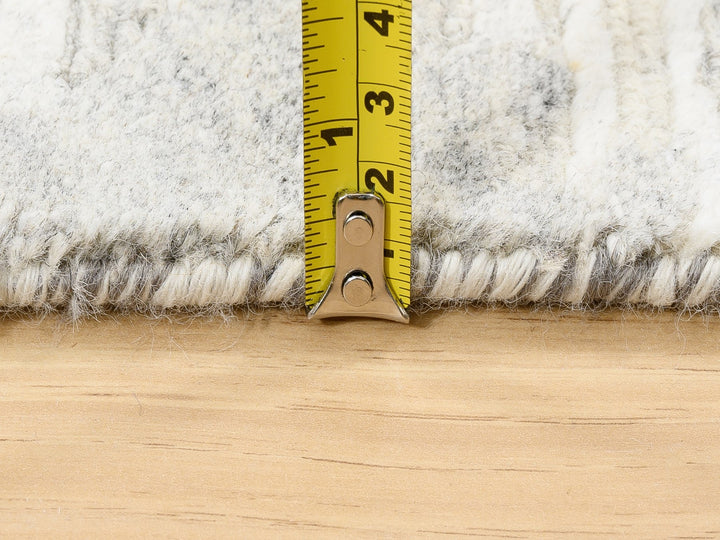 2'7" x 12'0" New Hand Knotted Grey Wool Runner Oriental Rug - MOA10262919