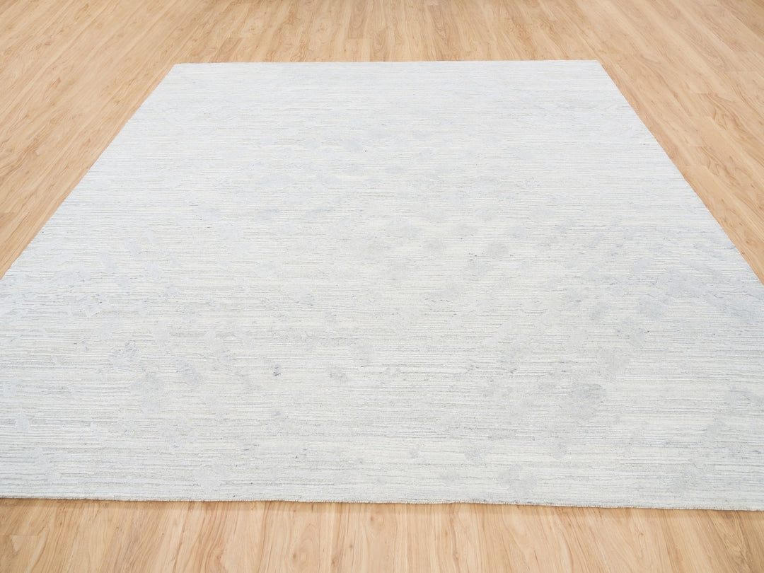 9'10" x 10'0" New Hand Knotted Ivory Wool Square Oriental Rug - MOA10262924