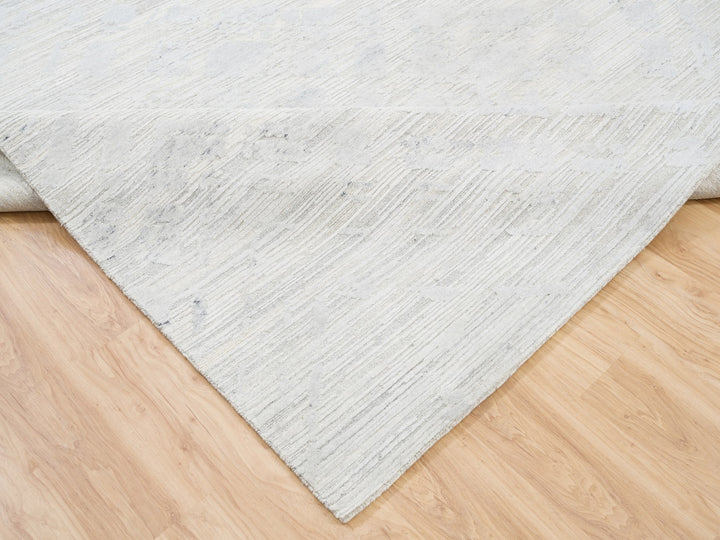 9'10" x 10'0" New Hand Knotted Grey Wool Square Oriental Rug - MOA10262924