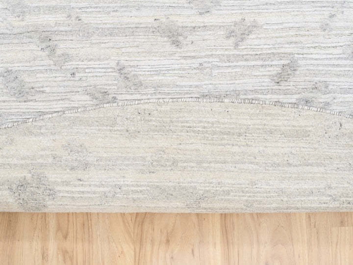 11'10" x 11'10" New Hand Knotted Grey Wool Round Oriental Rug - MOA10262932