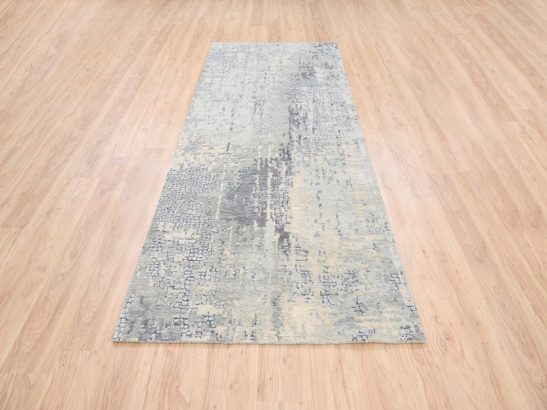 4'1" x 9'9" New Hand Knotted Grey Wool & Silk Runner Oriental Rug - MOA10263062