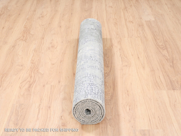 4'1" x 9'9" New Hand Knotted Grey Wool & Silk Runner Oriental Rug - MOA10263062