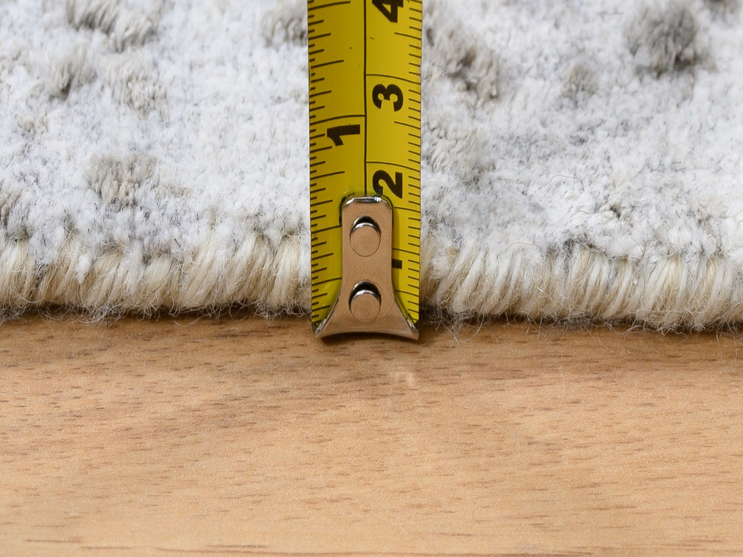 4'2" x 6'0" New Hand Knotted Grey Wool & Silk Rectangle Oriental Rug - MOA10263183