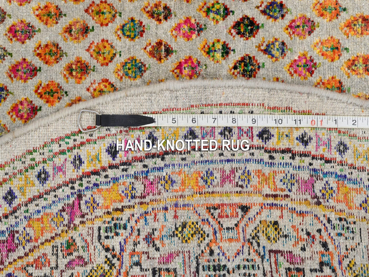 5'2" x 5'0" New Hand Knotted Beige Wool & Sari Silk Round Oriental Rug - MOA10263221