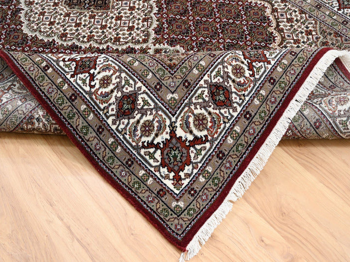 5'9" x 9'0" New Hand Knotted Red Wool Rectangle Oriental Rug - MOA10263318