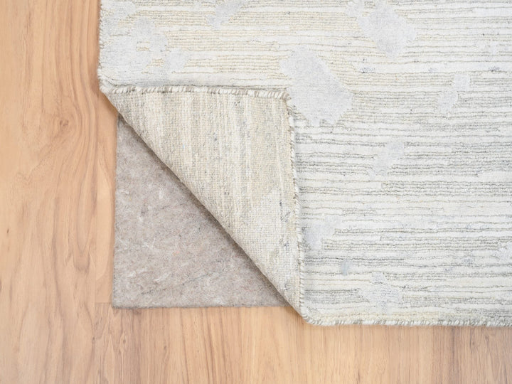 4'1" x 10'1" New Hand Knotted Grey Wool Runner Oriental Rug - MOA10263377