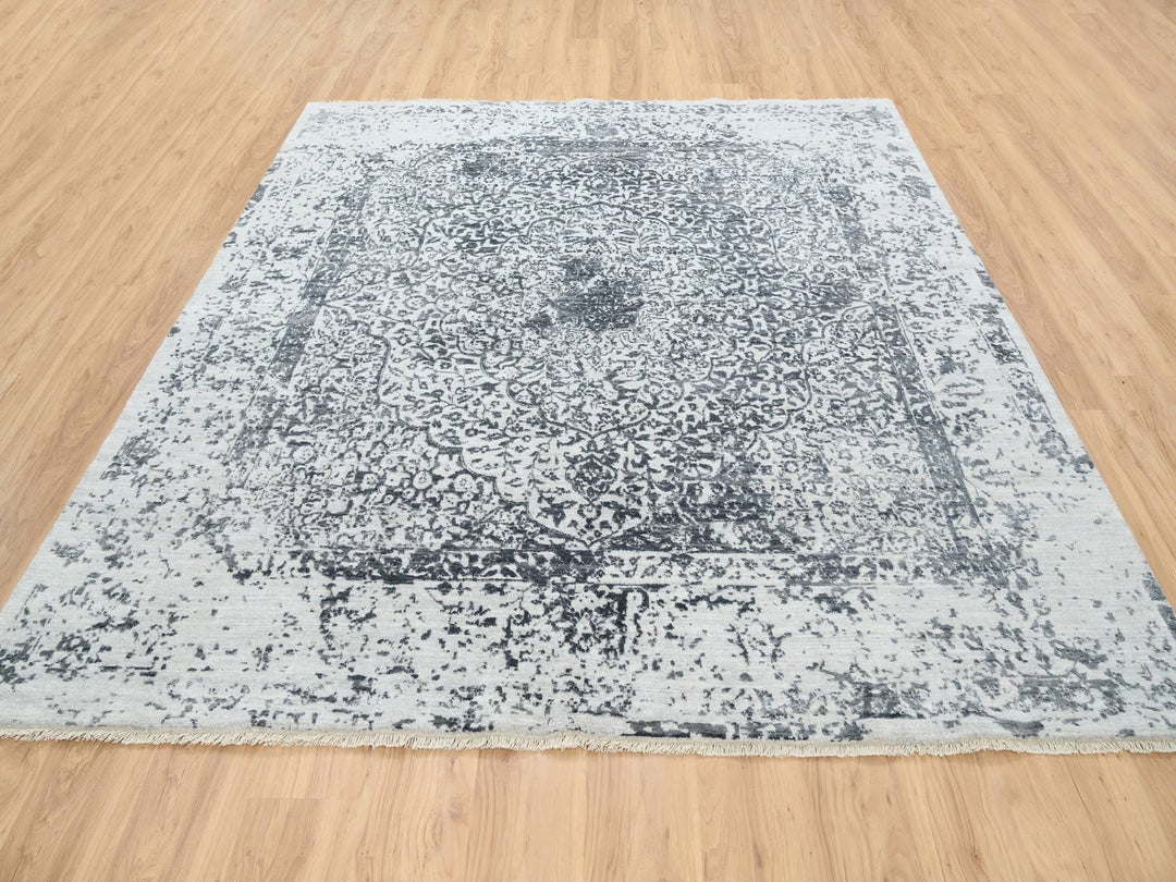 8'0" x 8'0" New Hand Knotted Grey Wool & Silk Square Oriental Rug - MOA10263455