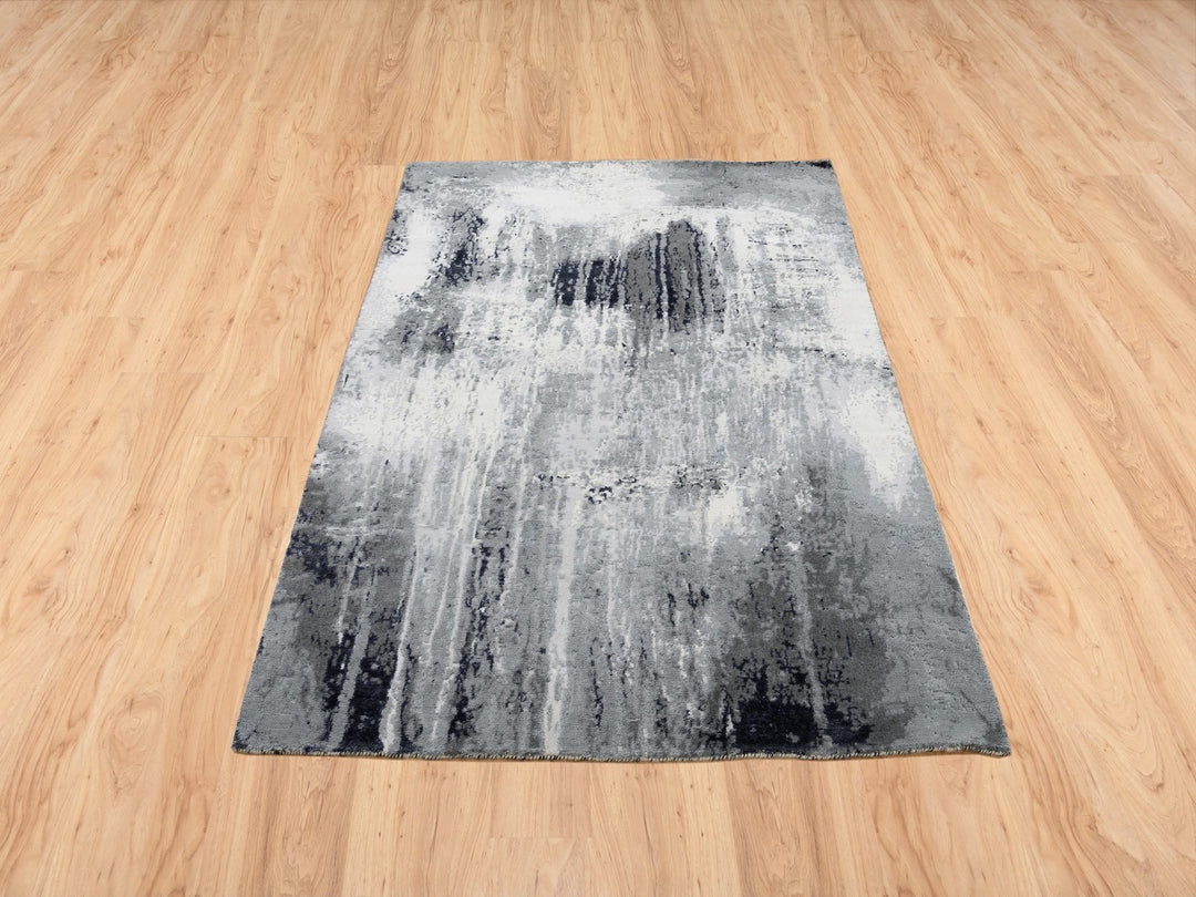 4'1" x 6'0" New Hand Knotted Grey Wool & Silk Rectangle Oriental Rug - MOA10263462
