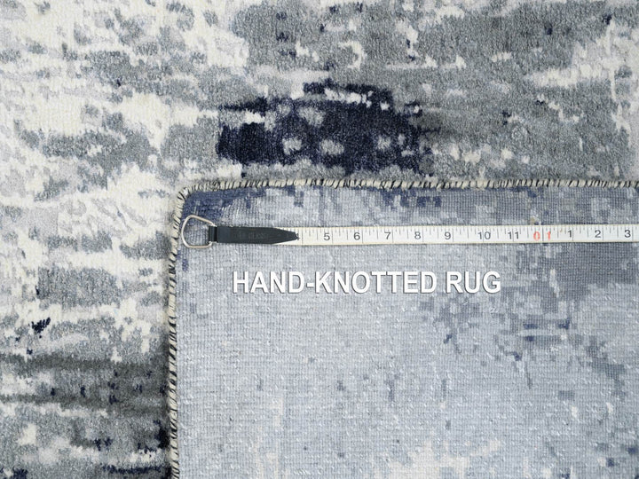 4'1" x 6'0" New Hand Knotted Grey Wool & Silk Rectangle Oriental Rug - MOA10263462