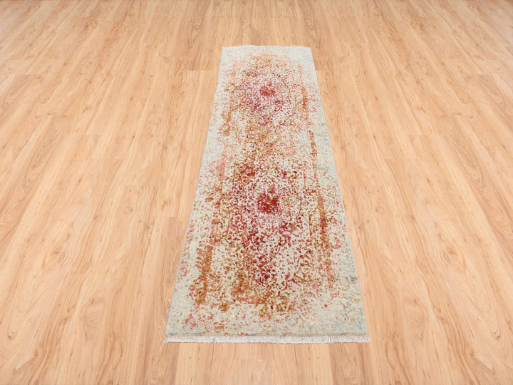 2'6" x 8'0" New Hand Knotted Pink Wool & Silk Runner Oriental Rug - MOA10263463