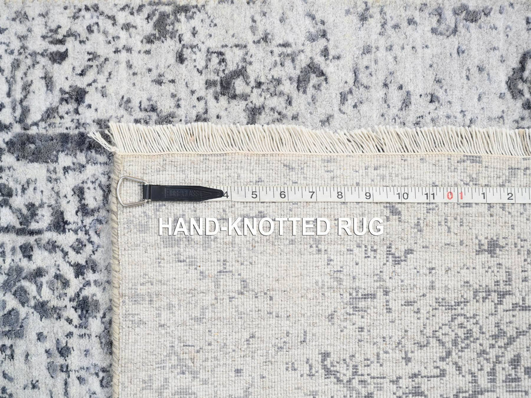 2'6" x 5'10" New Hand Knotted Grey Wool & Silk Runner Oriental Rug - MOA10263475