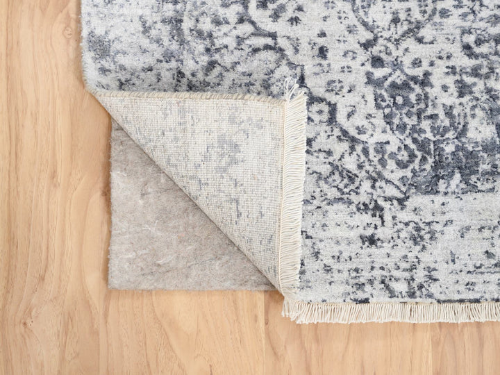 2'6" x 6'0" New Hand Knotted Grey Wool & Silk Runner Oriental Rug - MOA10263476