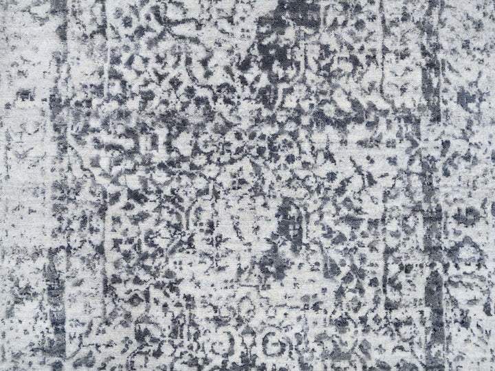 2'6" x 6'0" New Hand Knotted Grey Wool & Silk Runner Oriental Rug - MOA10263476