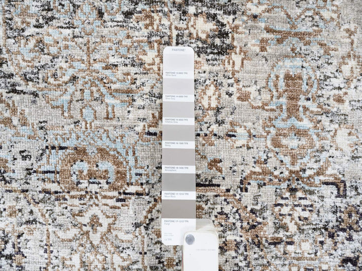 2'6" x 6'0" New Hand Knotted Grey Wool & Silk Runner Oriental Rug - MOA10263711