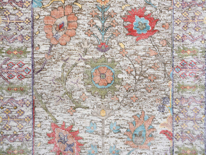 2'2" x 3'1" New Hand Knotted Beige Wool & Silk Rectangle Oriental Rug - MOA10263741