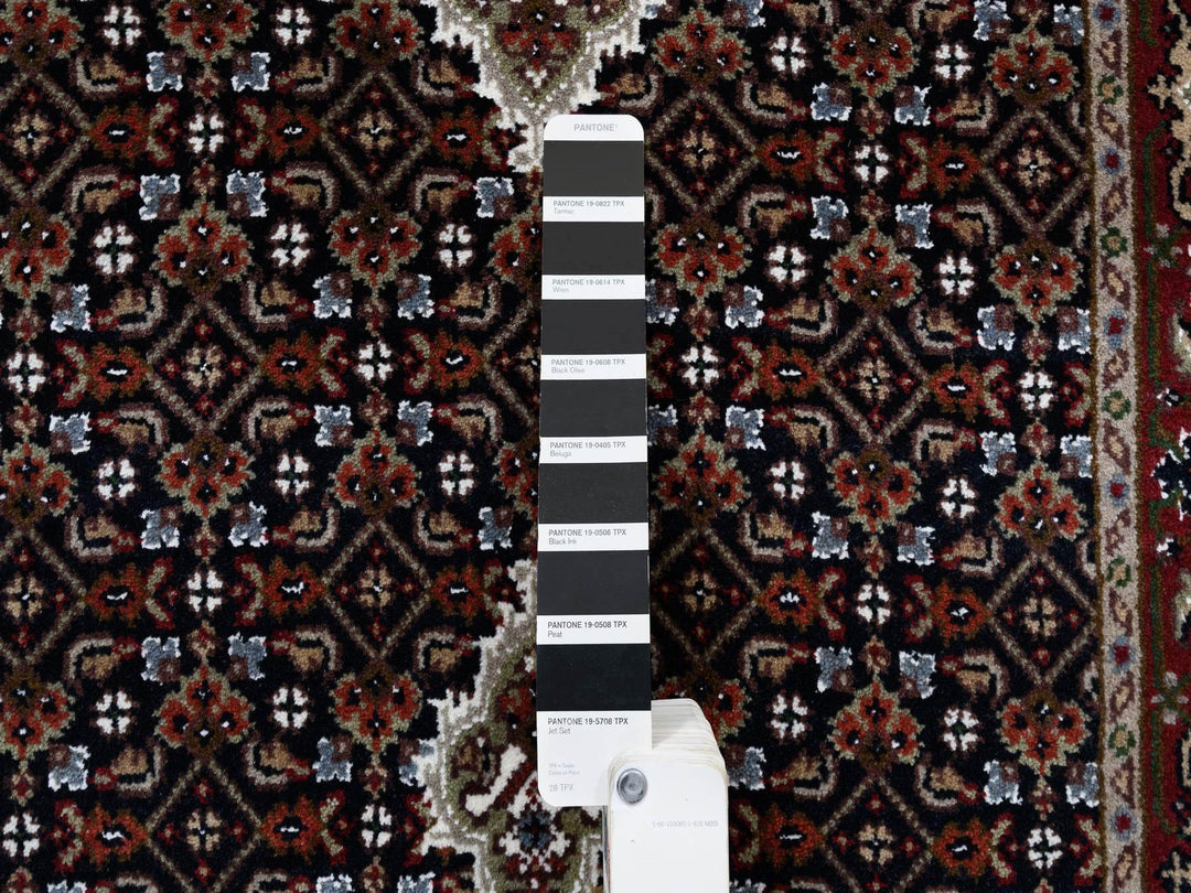 2'5" x 16'10" New Hand Knotted Black Wool Runner Oriental Rug - MOA10263839