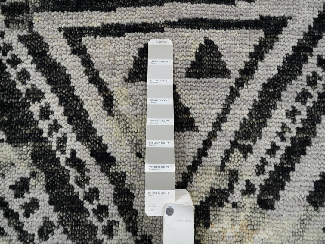 9'1" x 12'0" New Hand Knotted Black Wool Rectangle Oriental Rug - MOA10263875
