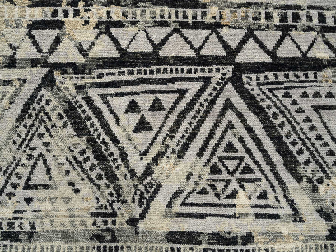 9'1" x 12'0" New Hand Knotted Black Wool Rectangle Oriental Rug - MOA10263875