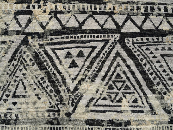 9'1" x 12'0" New Hand Knotted Black Wool Rectangle Oriental Rug - MOA10263875