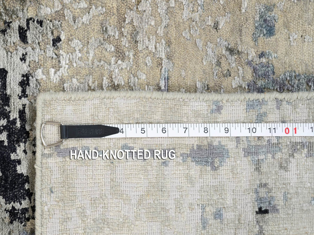 2'0" x 2'10" New Hand Knotted Grey Wool & Silk Rectangle Oriental Rug - MOA10263891