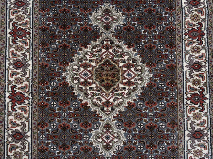 2'6" x 26'1" New Hand Knotted Grey Wool Runner Oriental Rug - MOA10264090