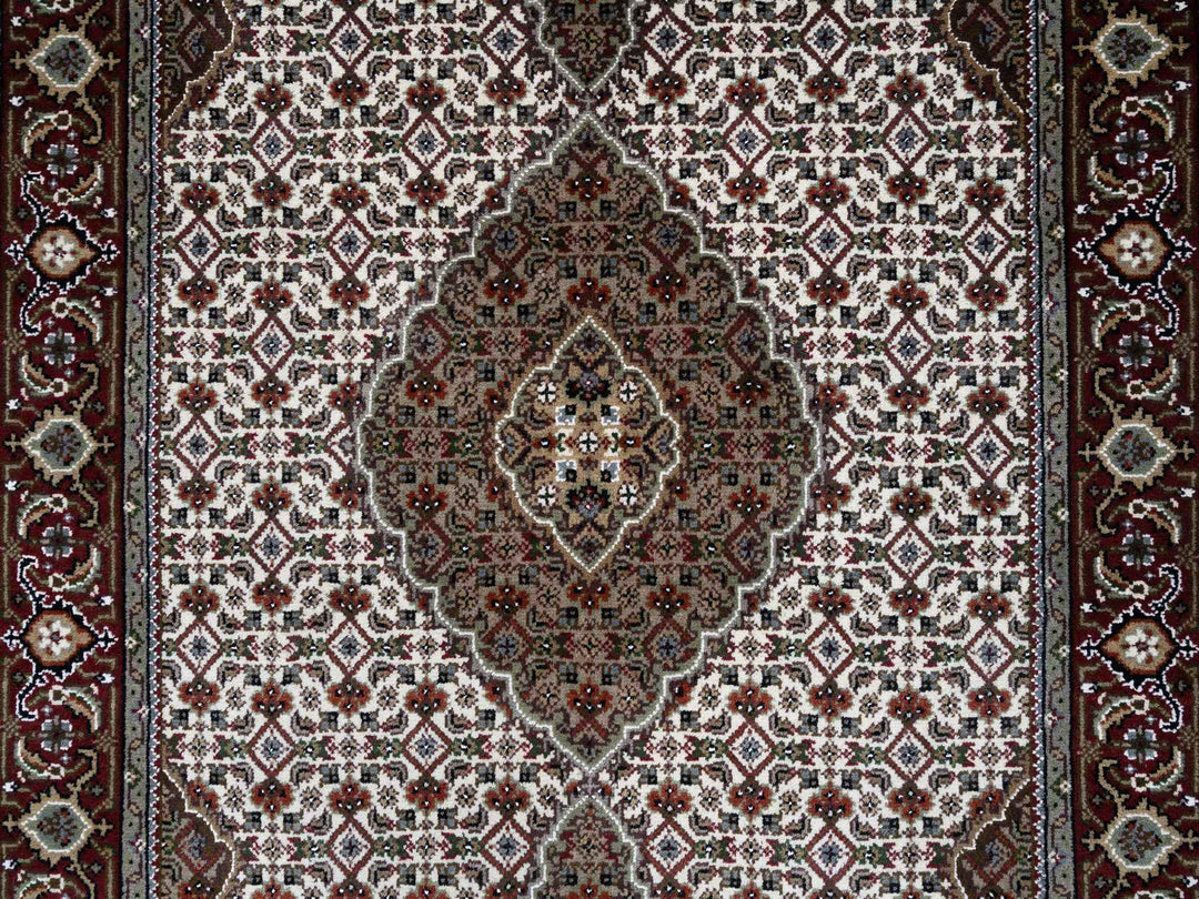 4'0" x 6'1" New Hand Knotted Ivory Silk & Cotton Blend Rectangle Oriental Rug - MOA10264122