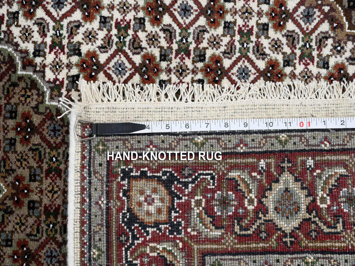 4'0" x 6'1" New Hand Knotted Ivory Silk & Cotton Blend Rectangle Oriental Rug - MOA10264122