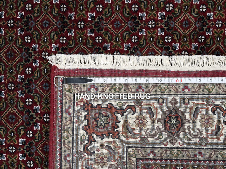 4'0" x 6'0" New Hand Knotted Red Wool Rectangle Oriental Rug - MOA10264123