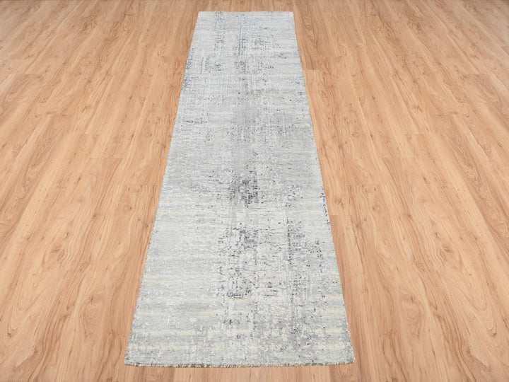 2'6" x 10'1" New Hand Knotted Grey Wool Runner Oriental Rug - MOA10264139