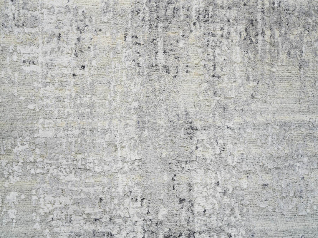 2'6" x 10'1" New Hand Knotted Grey Wool Runner Oriental Rug - MOA10264139