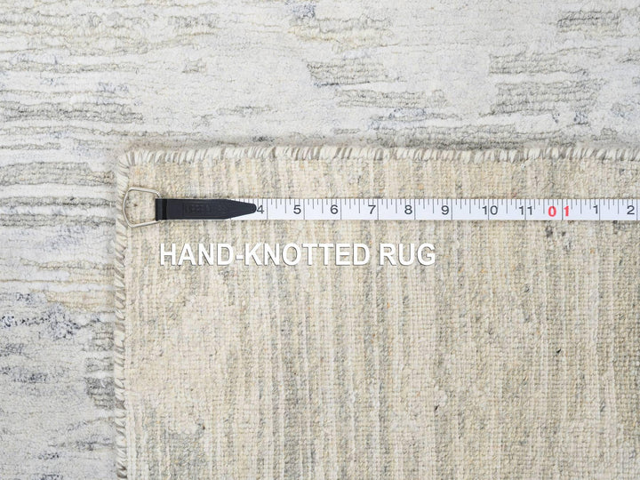 2'7" x 8'3" New Hand Knotted Grey Wool Runner Oriental Rug - MOA10264148