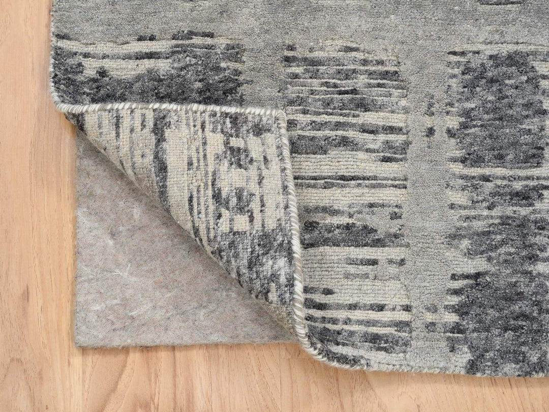 2'0" x 3'1" New Hand Knotted Grey Wool Rectangle Oriental Rug - MOA10264236