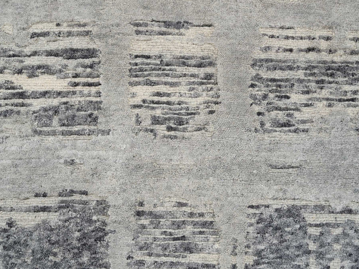 2'0" x 3'1" New Hand Knotted Grey Wool Rectangle Oriental Rug - MOA10264236